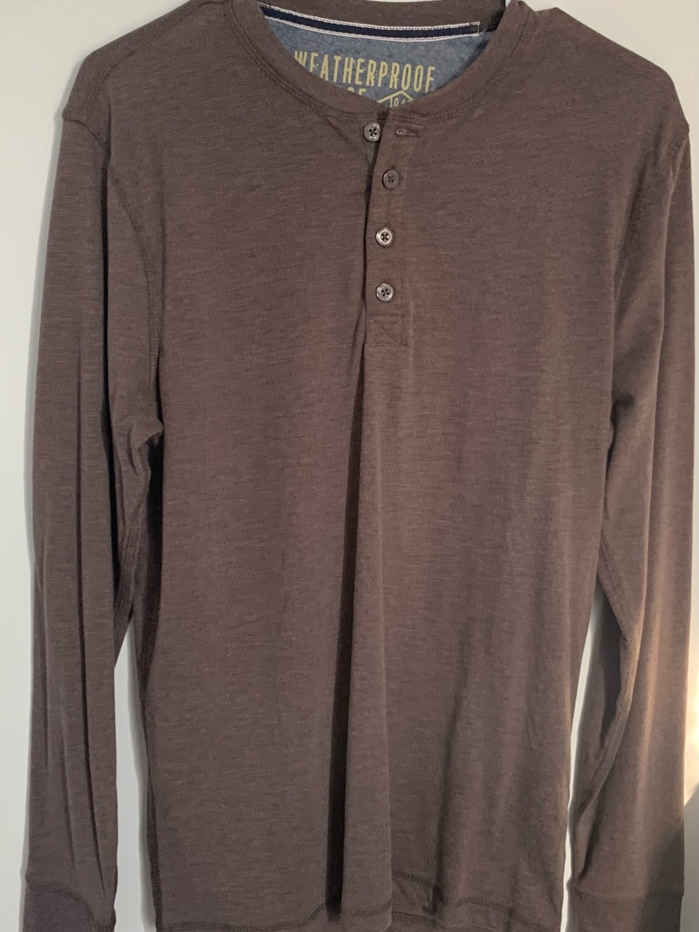 Weatherproof Vintage men size small shirt